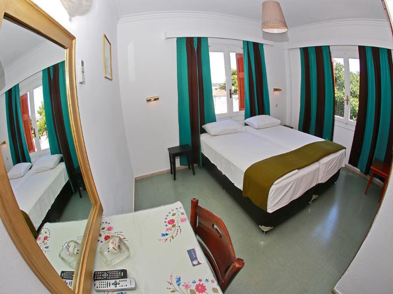 Kamelia Hotel Spétses Eksteriør bilde