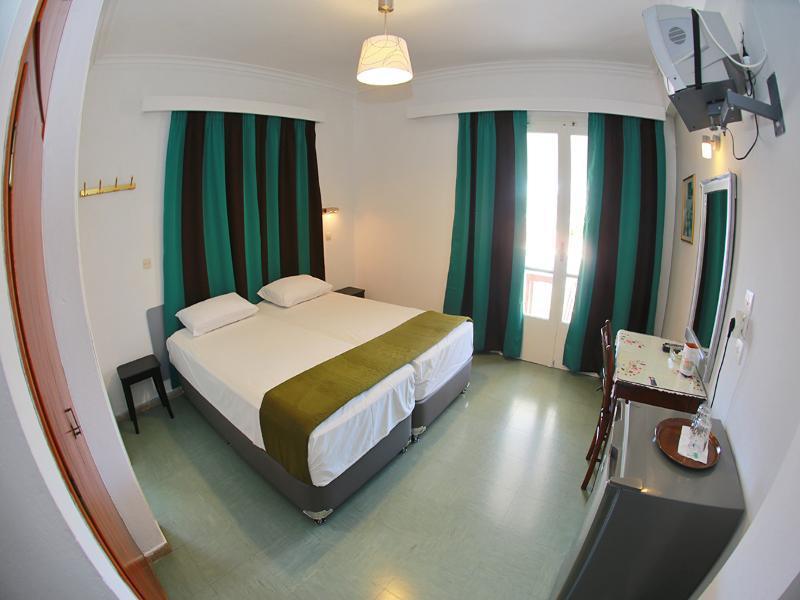 Kamelia Hotel Spétses Eksteriør bilde